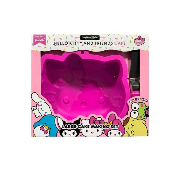 Handstand Kitchen Sanrio Hello Kitty & Friends Cafe Cake Making Set NIB - Picture 1 of 2